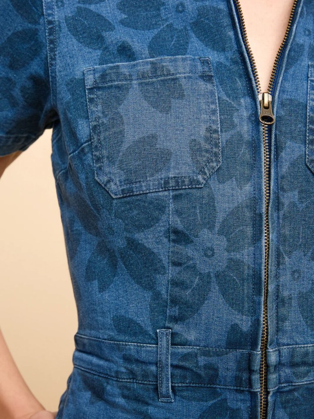 Mixed by Nasrin Quincy Jumpsuit in Sakura Denim M - Picture 5 of 9